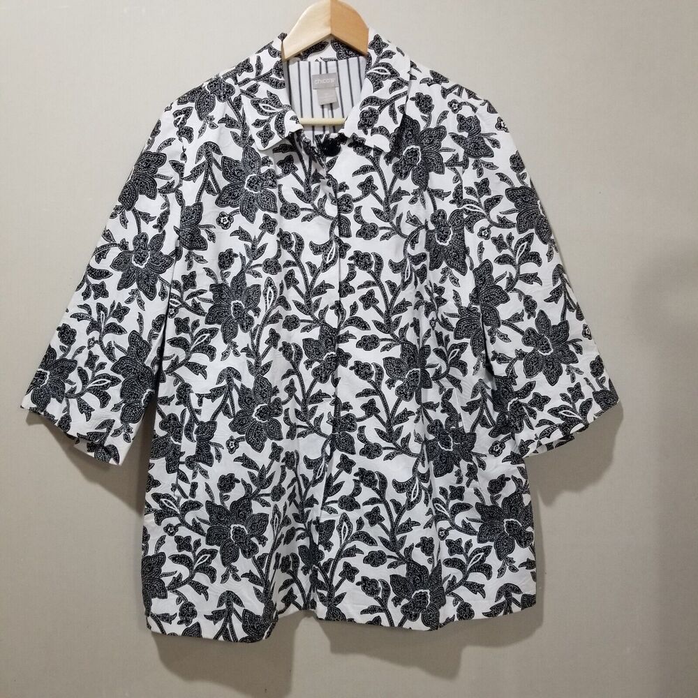 Chico's Jacket Size 3P XL Petite Black & White Embossed Floral 3/4 Sleeve Lined
